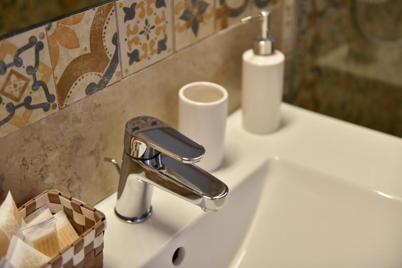 Hotel Dimora Zi Bell à Polignano a Mare Extérieur photo